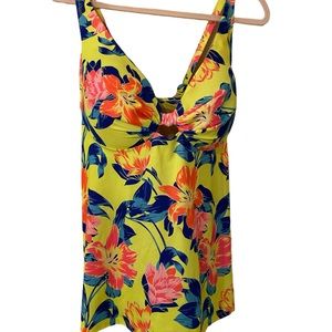 Cacique Swim Top Size 40D, Underwire.